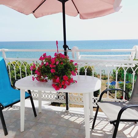 Leta Apartments Agios Georgios  Esterno foto
