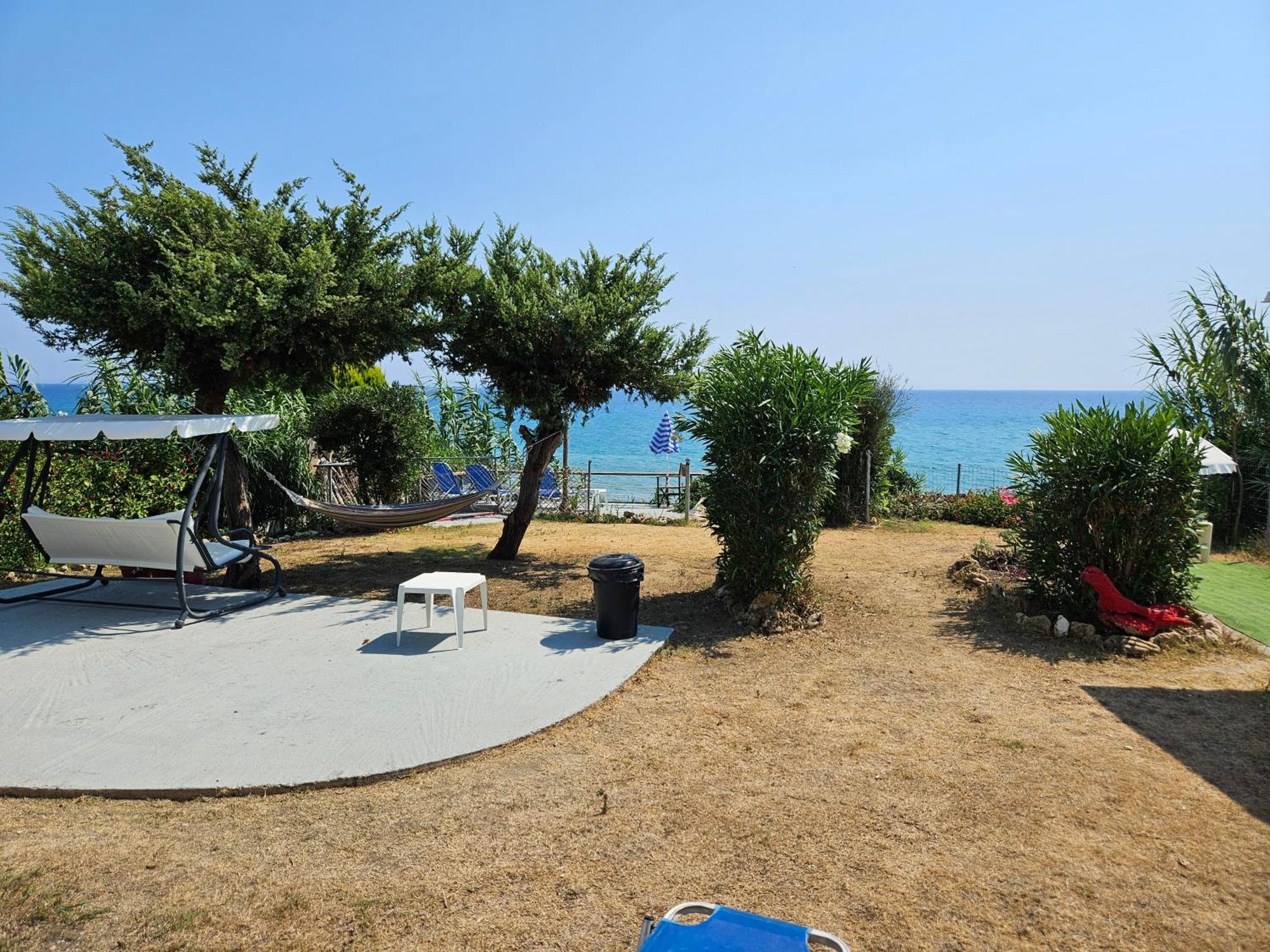 Leta Apartments Agios Georgios  Esterno foto